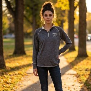 NWT Colosseum Women’s Gray Half Zip Pull Over Athletic Colorado University - XXL